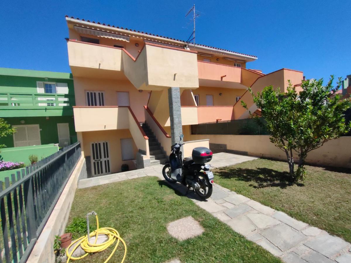 Oasy4 Appartement Villasimius Buitenkant foto
